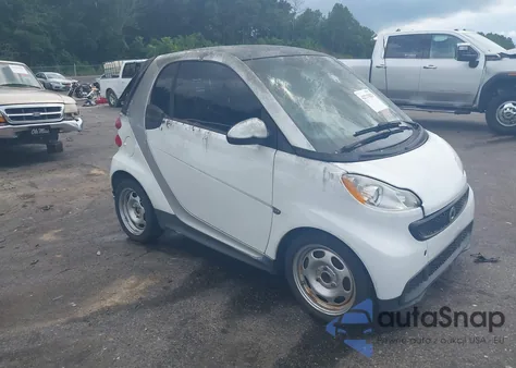 2015 Smart Fortwo Passion/Pure из США, поврежденный, VIN WMEEJ3BA7FK798215